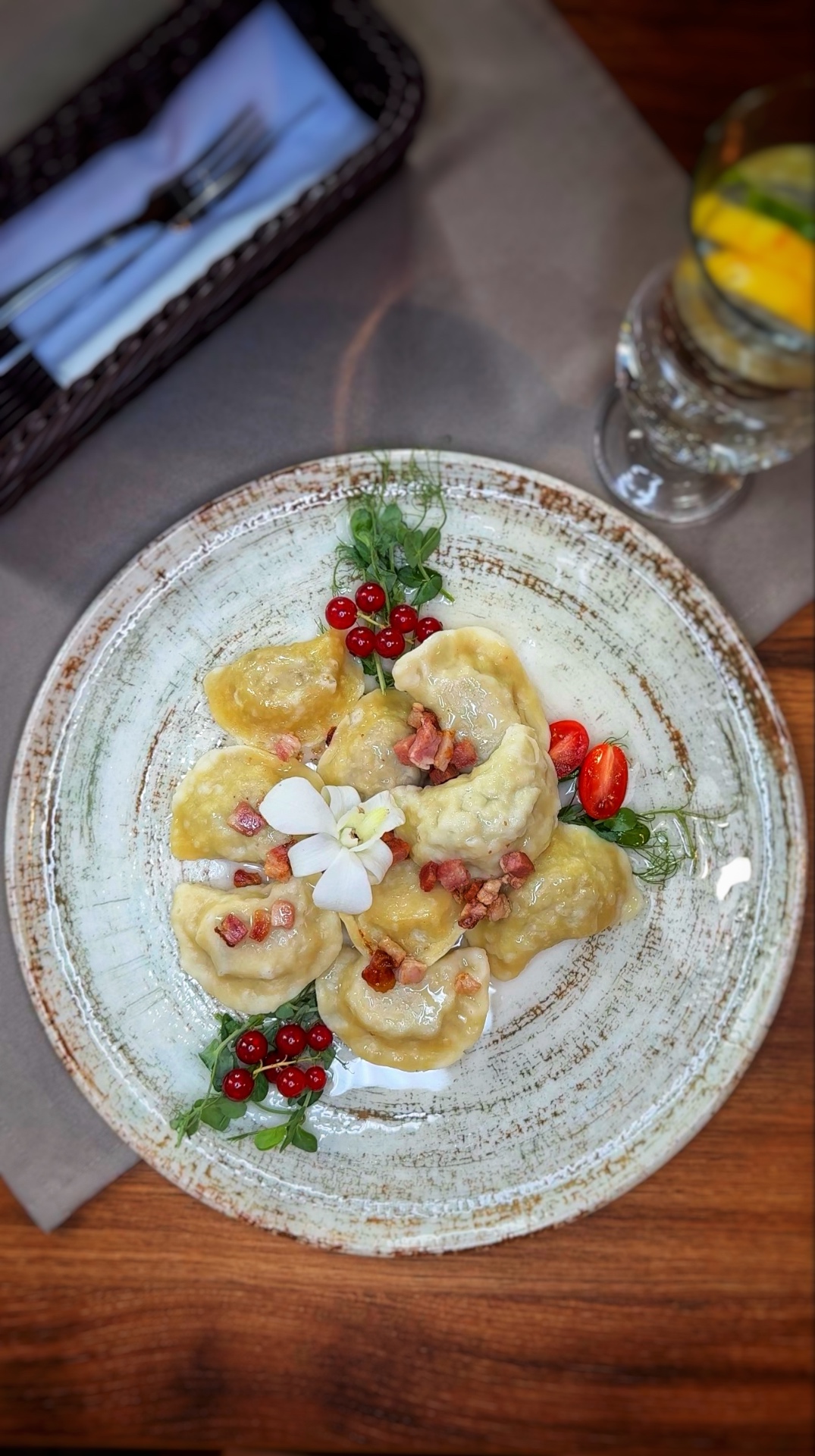 Pierogi z mięsem i boczkiem